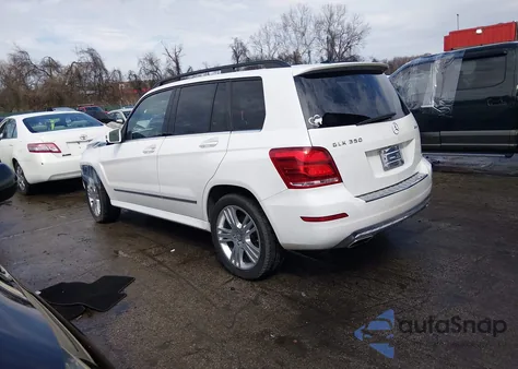 2015 Mercedes-Benz Glk 350 4Matic z USA, uszkodzony, nr VIN WDCGG8JB9FG411111